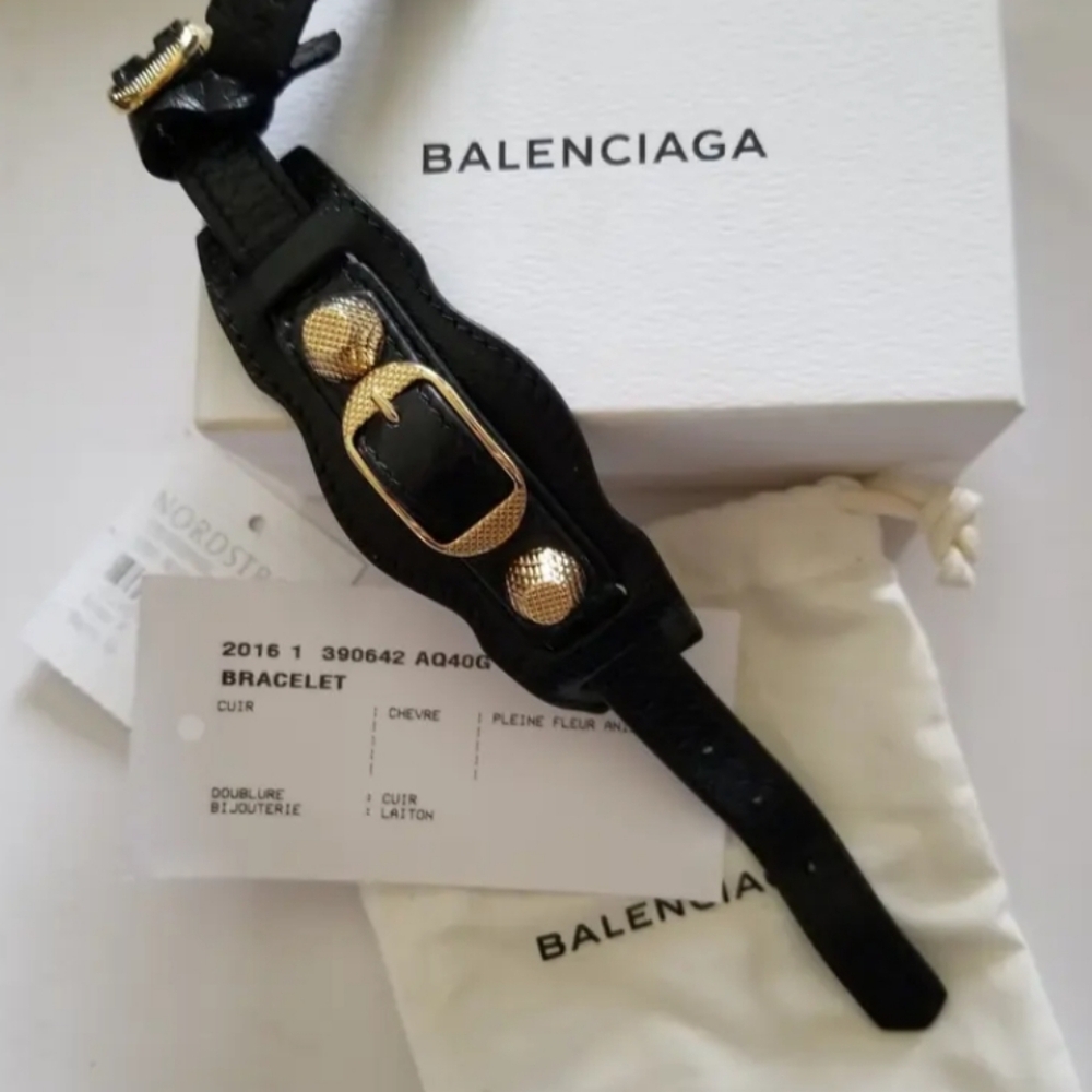 Balenciaga Leather Bracelet/ BNWT/ FULL INCLUSION/ Unisex